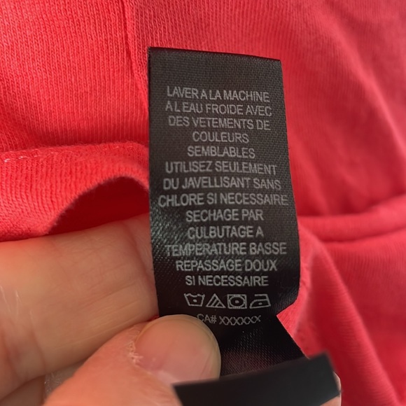 Express Coral Cotton Short Sleeve V-Neck Tee - Size Medium - Picture 9 of 9